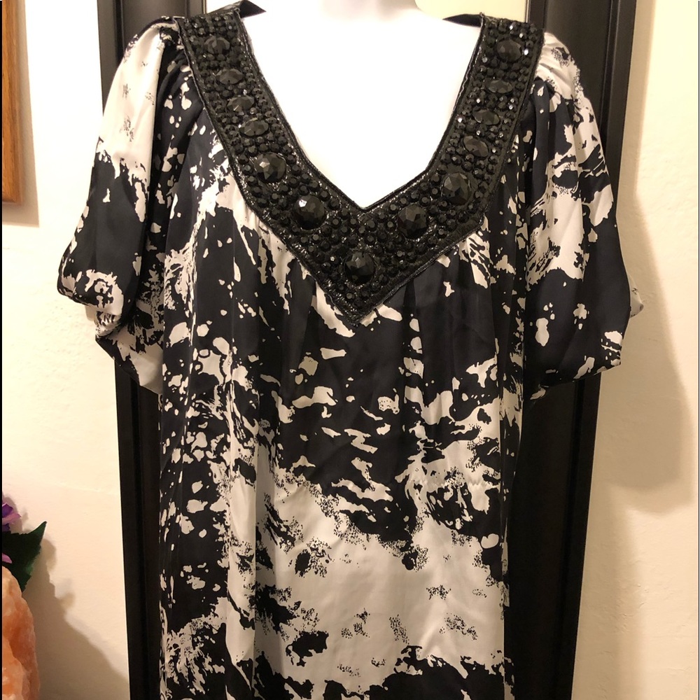 Layne Bryant Black /white , jeweled neckline.